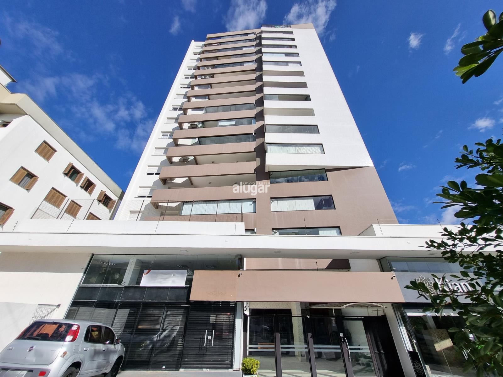 https://www.alugarimobiliaria.com.br/viasw/fotos/7305_128930.jpg